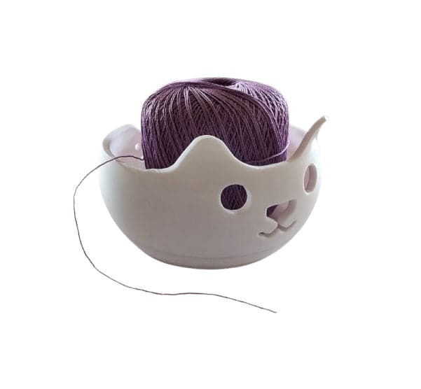 Yarn Bowl Kitty - Plastic | Cute Kitty-Themed Knitting Accessory for Wool & Yarn