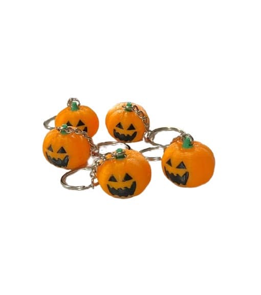 Jack-o-Lantern Plastic Keychain - Festive Halloween Themed Accessory for Bags