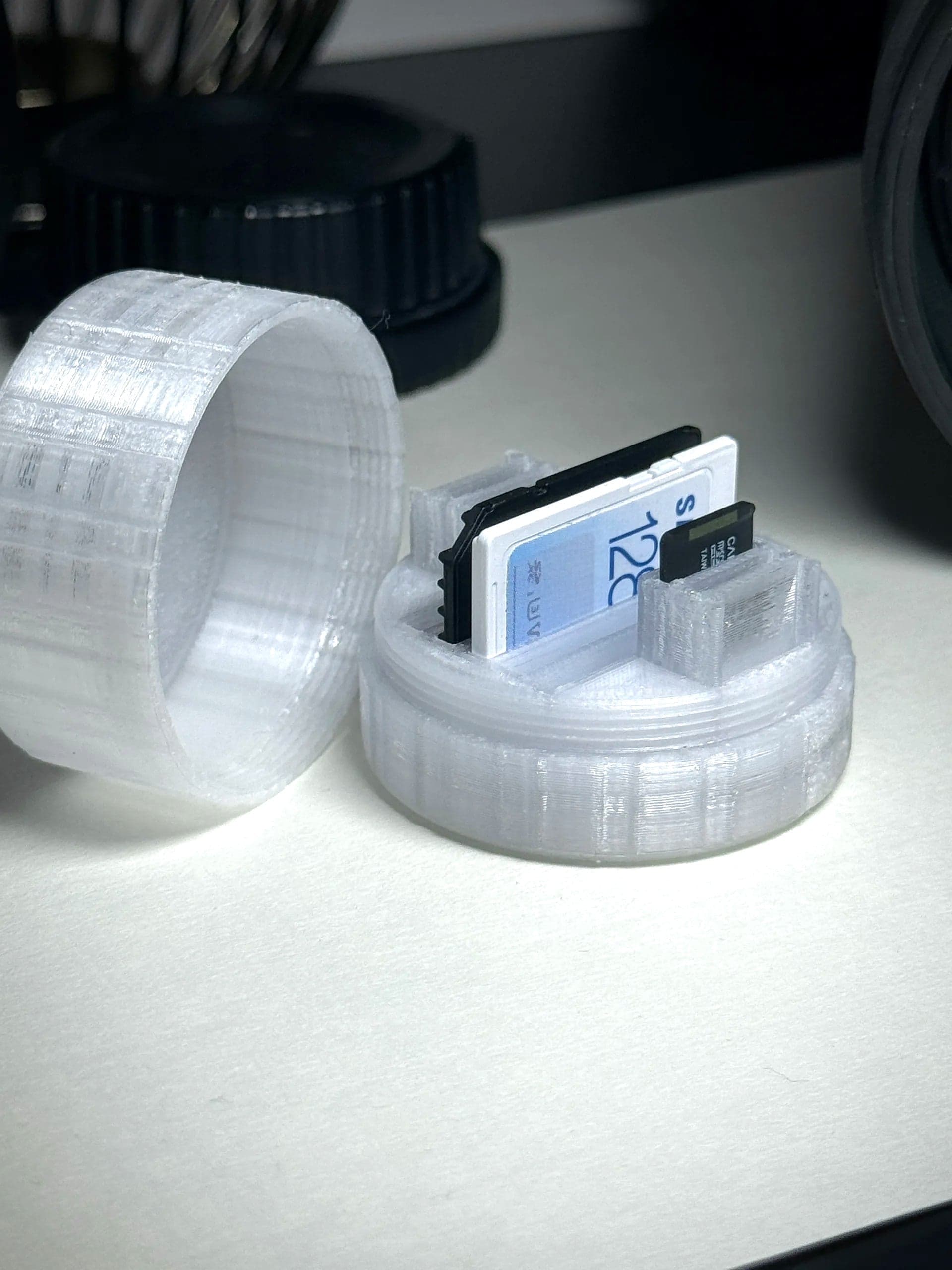 Optimized SD / Micro SD card Holder Travel Box - Plastic Box for SD Cards