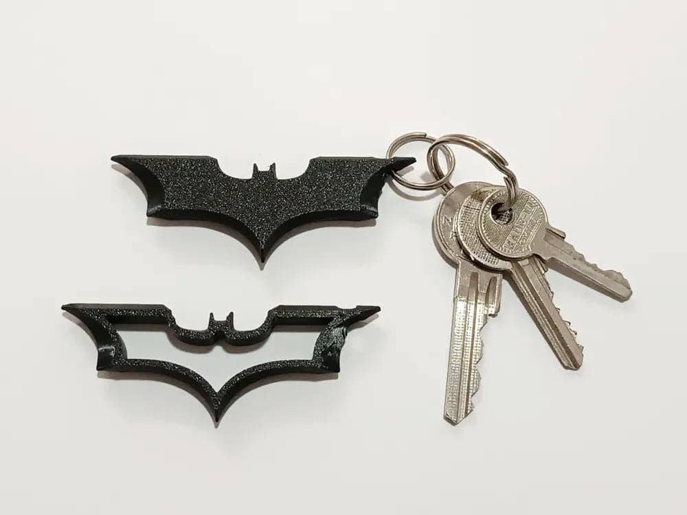 Dark Knight Batarang Keychain – Superhero Bag Charm & Keyring Accessory