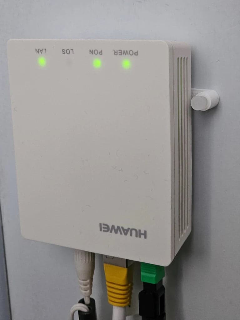 Secure Wall Mount Bracket Holder for Huawei HG8010H Router
